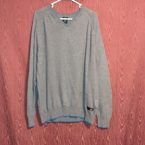 O GRAY WITH BLUE TRIM MEN'S SWEATER SIZE XXL/TTG